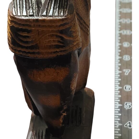 Hand-carved Wooden African Tribal statue of Man Playing a Tall Drum Vintage - Picture 9 of 10